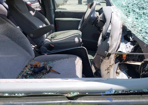 1999 Plymouth Grand Voyager Se from USA, damaged, VIN 1P4GP44G8XB565034